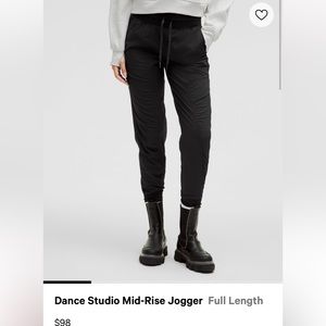 Dance Studio Mid-Rise Jogger - Black